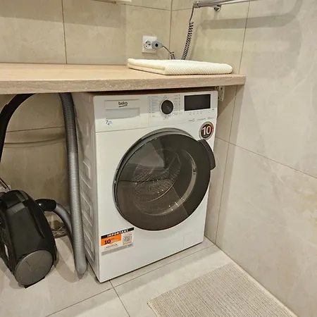 Fresh And Cosy One Separate Bedroom *