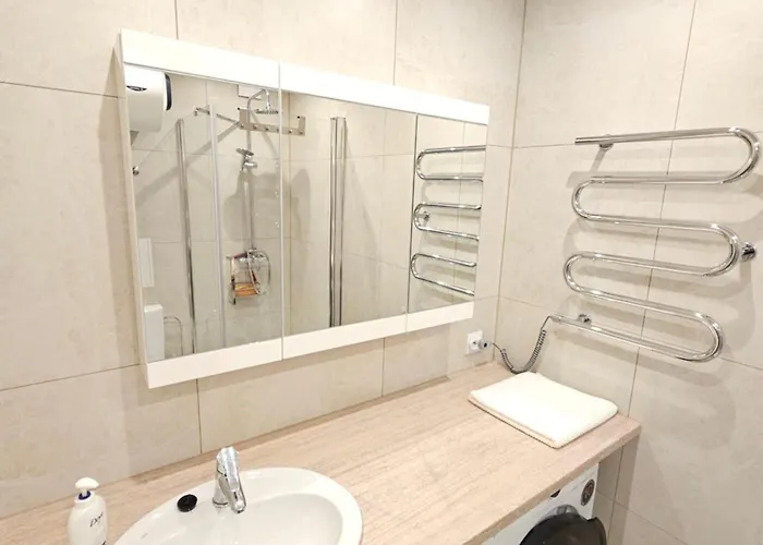 Fresh And Cosy One Separate Bedroom Апартаменти *