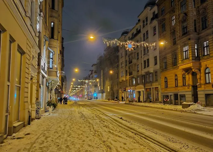 Fresh And Cosy One Separate Bedroom Apartment *