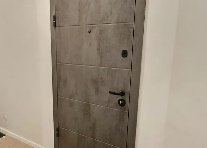 Fresh And Cosy One Separate Bedroom *